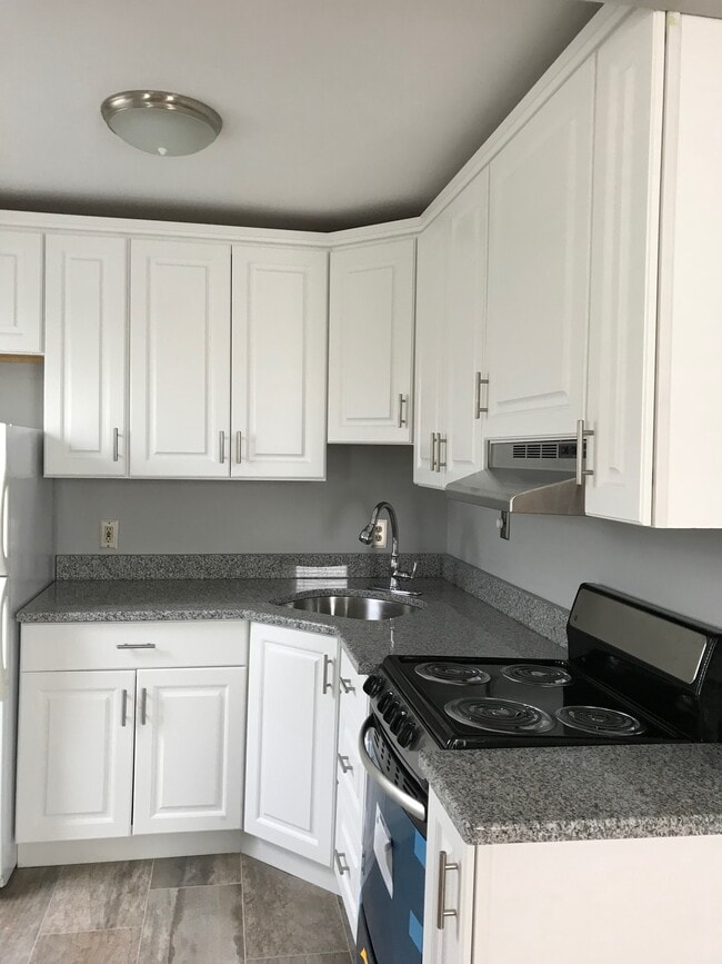 70 Princeton St, Unit 2nd fl