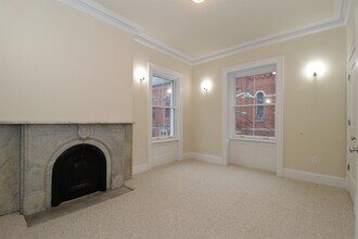 58 8th St in Hoboken, NJ - Building Photo - Building Photo