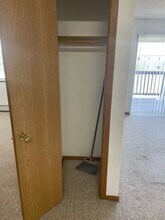 664 Terrace Park Blvd, Unit 29 in Milford, IA - Building Photo - Building Photo