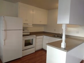 781 Farm Dr, Unit 3 in San Jose, CA - Building Photo - Building Photo