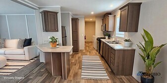 63 Tulip Ln in Belleville, MI - Building Photo