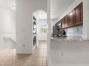 5630 NW 114th Path in Doral, FL - Building Photo - Building Photo