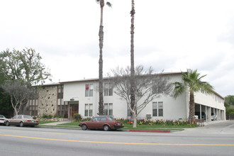 Sherman Way Apartments in Reseda, CA - Building Photo - Building Photo