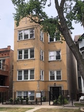 2338 N Avers Ave, Unit 2 in Chicago, IL - Foto de edificio - Building Photo