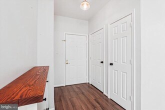 4138 Fountainside Ln in Fairfax, VA - Building Photo - Building Photo