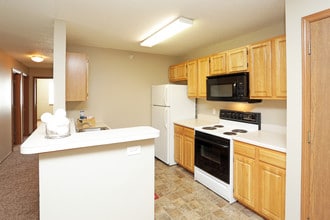 Deerfield Apartments Council Bluffs in Council Bluffs, IA - Building Photo - Interior Photo