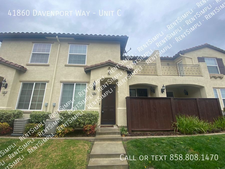 41860 Davenport Way in Murrieta, CA - Building Photo