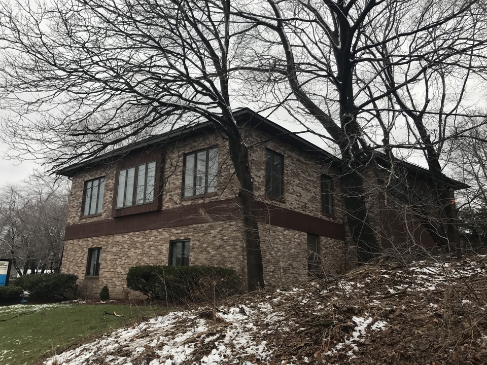 241 Norris Dr in Rochester, NY - Building Photo