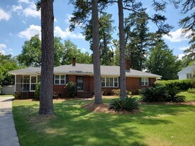 2212 Crestwood Dr in Augusta, GA - Building Photo