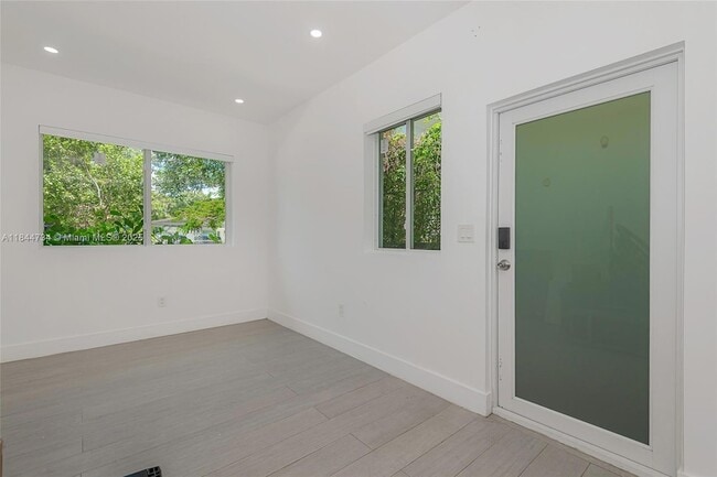 1955 SW 5th Ave, Unit 1 in Miami, FL - Building Photo - Building Photo