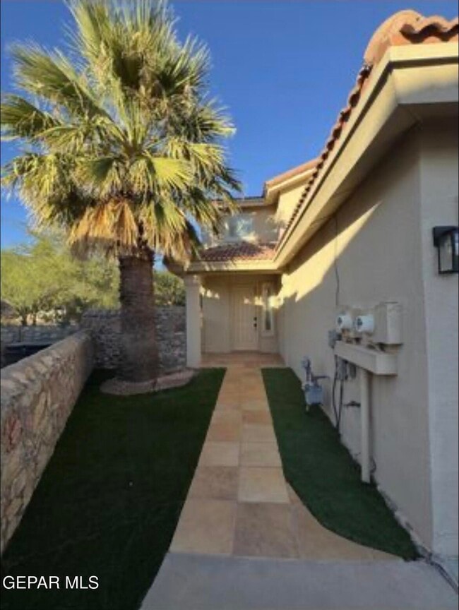 206 Vic Clark Ct in El Paso, TX - Building Photo - Building Photo