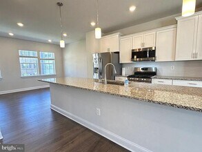 7585 Marston Way in Elkridge, MD - Building Photo - Building Photo