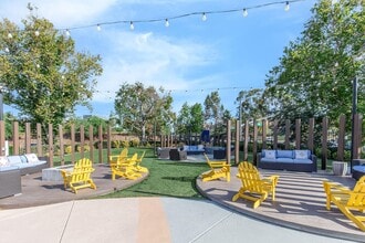 Vista Promenade in Temecula, CA - Building Photo - Building Photo