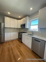 75 Winchester St in Medford, MA - Building Photo