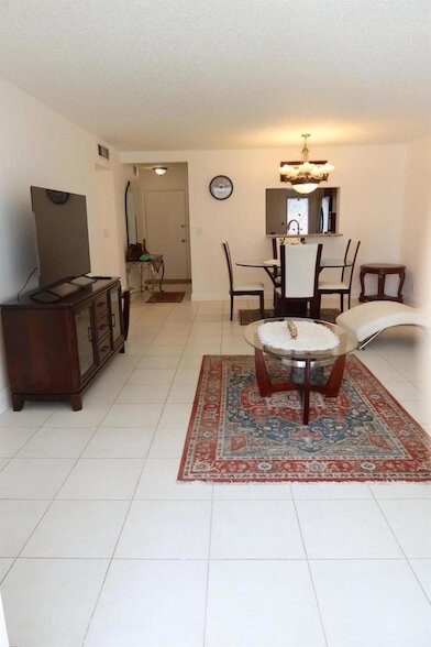 property at 319 NE 14th Ave