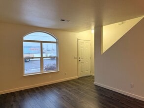 2631-2631 Howard St in Coeur d'Alene, ID - Building Photo - Building Photo