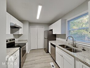 870 Millard Farmer Rd in Newnan, GA - Building Photo - Building Photo