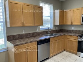 5821 Azalea Cir in West Palm Beach, FL - Foto de edificio - Building Photo