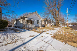 2013 N Ellis St in Peoria, IL - Building Photo - Building Photo