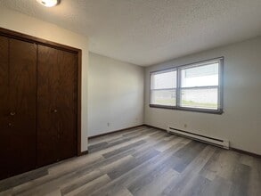 Chester Estates in Rochester, MN - Building Photo - Building Photo