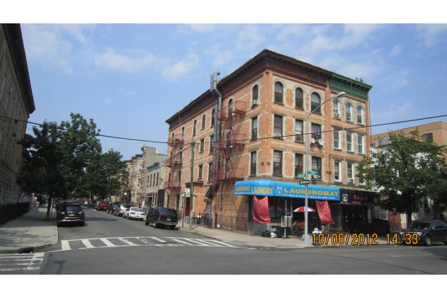 297 St Nicholas Ave in Ridgewood, NY - Building Photo