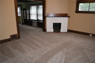 9605 Clifton Blvd in Cleveland, OH - Building Photo - Building Photo