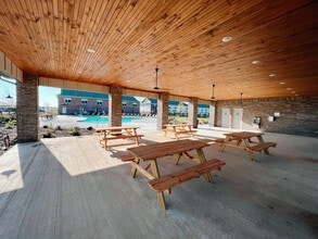 Endura Park Duplexes and Townhomes in Siloam Springs, AR - Foto de edificio - Building Photo