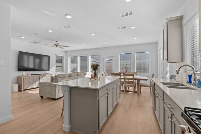 17210 Pentland Hls Wy in Hockley, TX - Building Photo - Building Photo