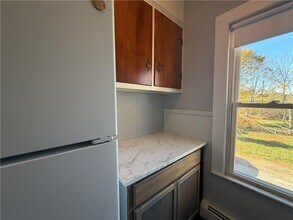 112 High St in Westerly, RI - Building Photo - Building Photo