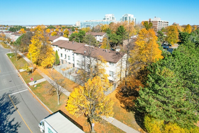 20 Kimbercroft Crt in Toronto, ON - Building Photo - Building Photo