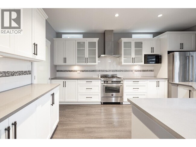 1432 Argyle St in Coquitlam, BC - Building Photo - Building Photo