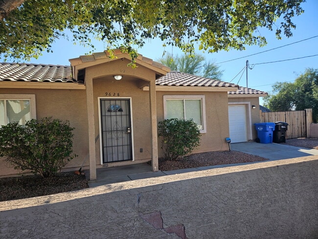 9628 N 13th St in Phoenix, AZ - Building Photo - Building Photo