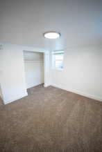 2550 Highland Dr in Salt Lake City, UT - Foto de edificio - Building Photo