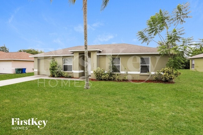 708 17th St NE in Winter Haven, FL - Foto de edificio - Building Photo