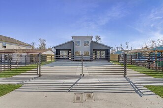 5034 Pershing St in Houston, TX - Building Photo - Building Photo