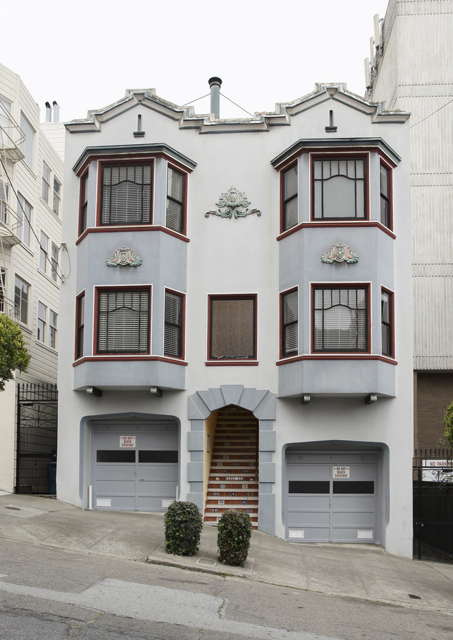 2925 Buchanan St in San Francisco, CA - Building Photo - Building Photo