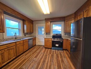 13 Wactor St in Sumter, SC - Building Photo - Building Photo