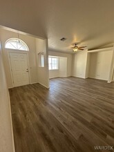 5263 Van Mouwerick Dr in Fort Mohave, AZ - Building Photo - Building Photo