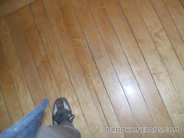 property at 1822 Beacon St