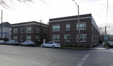 Beverly Court in Vancouver, WA - Building Photo - Building Photo