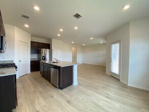 404 Brody Ln in Georgetown, TX - Building Photo - Building Photo