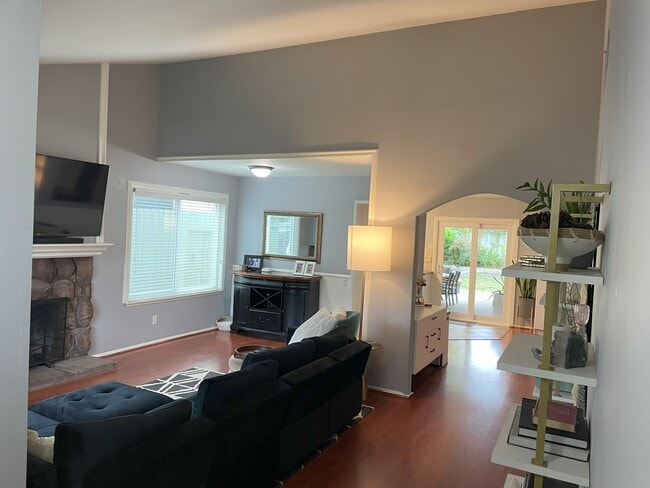 3847 San Marcos Ct in Thousand Oaks, CA - Building Photo - Building Photo