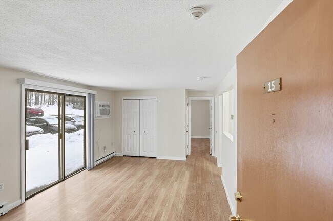 386 Great Rd, Unit B15 in Acton, MA - Building Photo - Building Photo