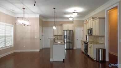 2444 Bell Manor Dr SW in Huntsville, AL - Building Photo - Building Photo
