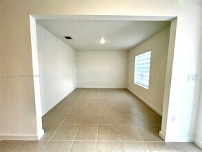 17376 SW 285th St in Homestead, FL - Building Photo - Building Photo