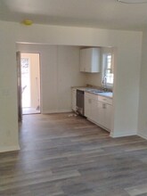 1513 Braxton St in Durham, NC - Foto de edificio - Building Photo