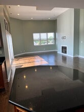 5019 W Lawrence Ave in Chicago, IL - Building Photo - Building Photo