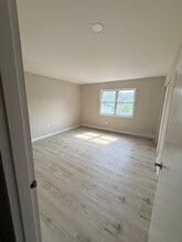 61 Stonehurst Blvd, Unit D in Freehold, NJ - Building Photo - Building Photo