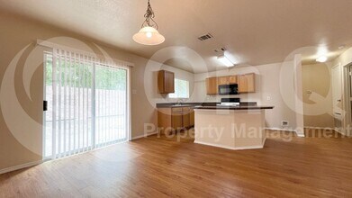 8644 Boswell Meadows Dr in Fort Worth, TX - Building Photo - Building Photo