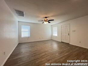 6627 Arid Wy in San Antonio, TX - Building Photo - Building Photo